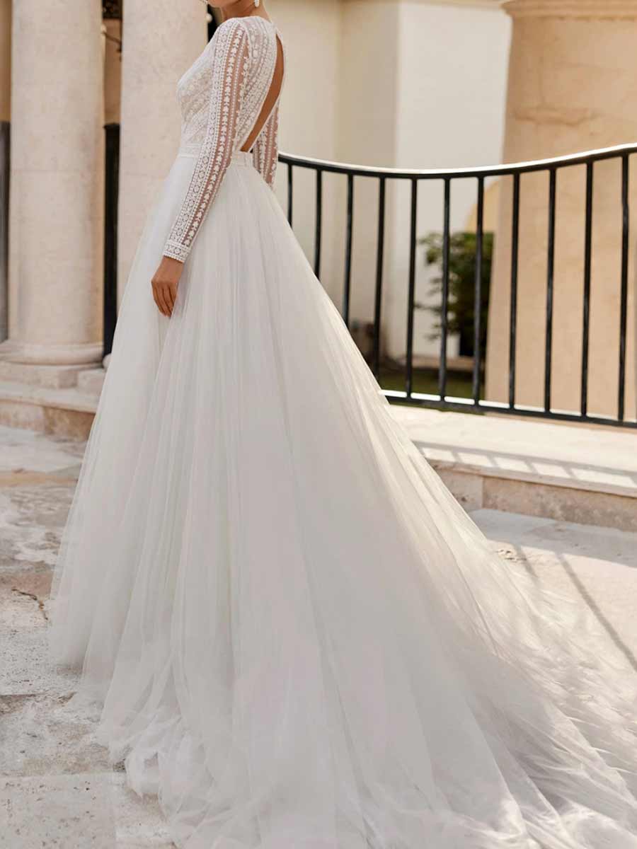 Long Sleeve V-Neck Tulle Winter Wedding Dress