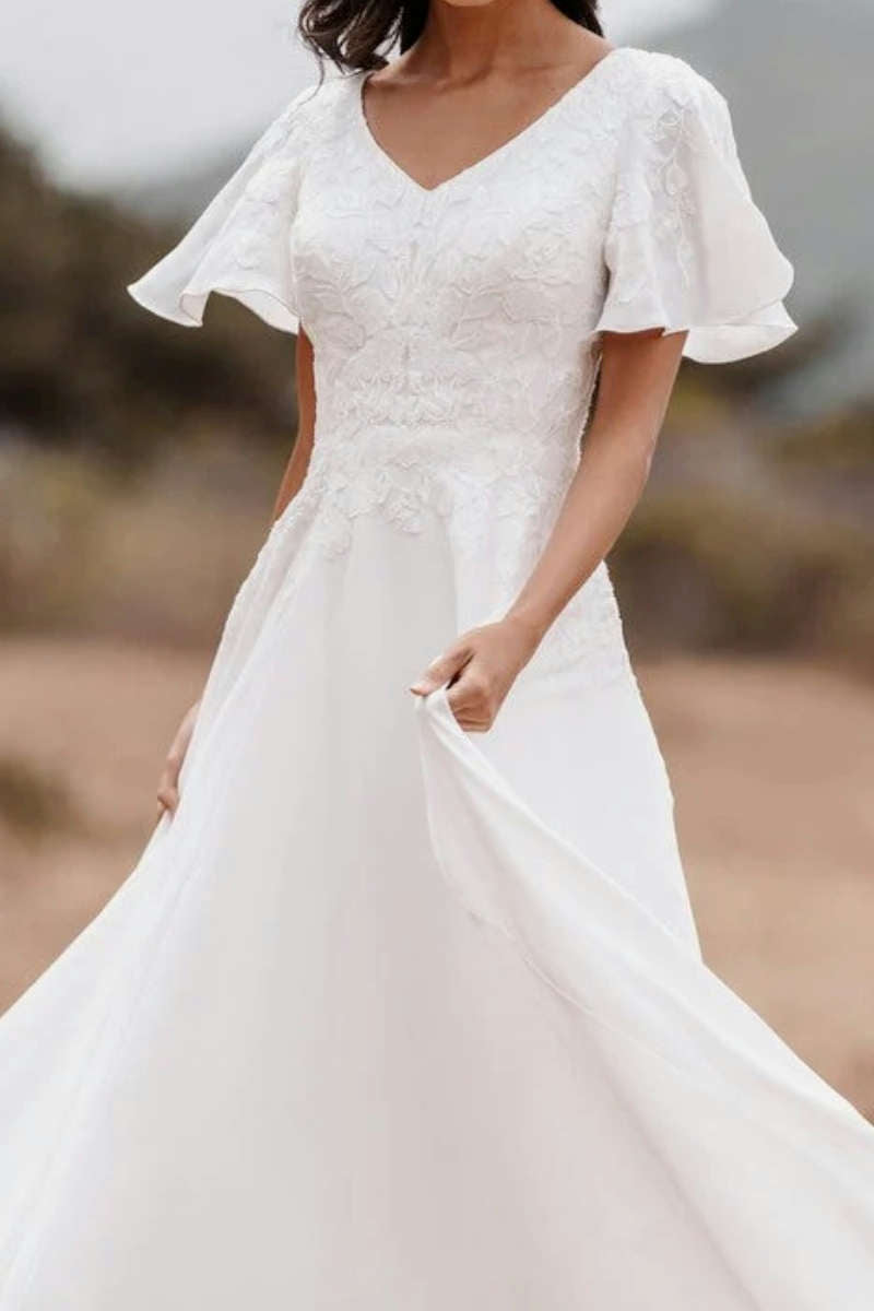 Vintage Style Cap Sleeve Wedding Dress | Elizabeth | Deco Shop