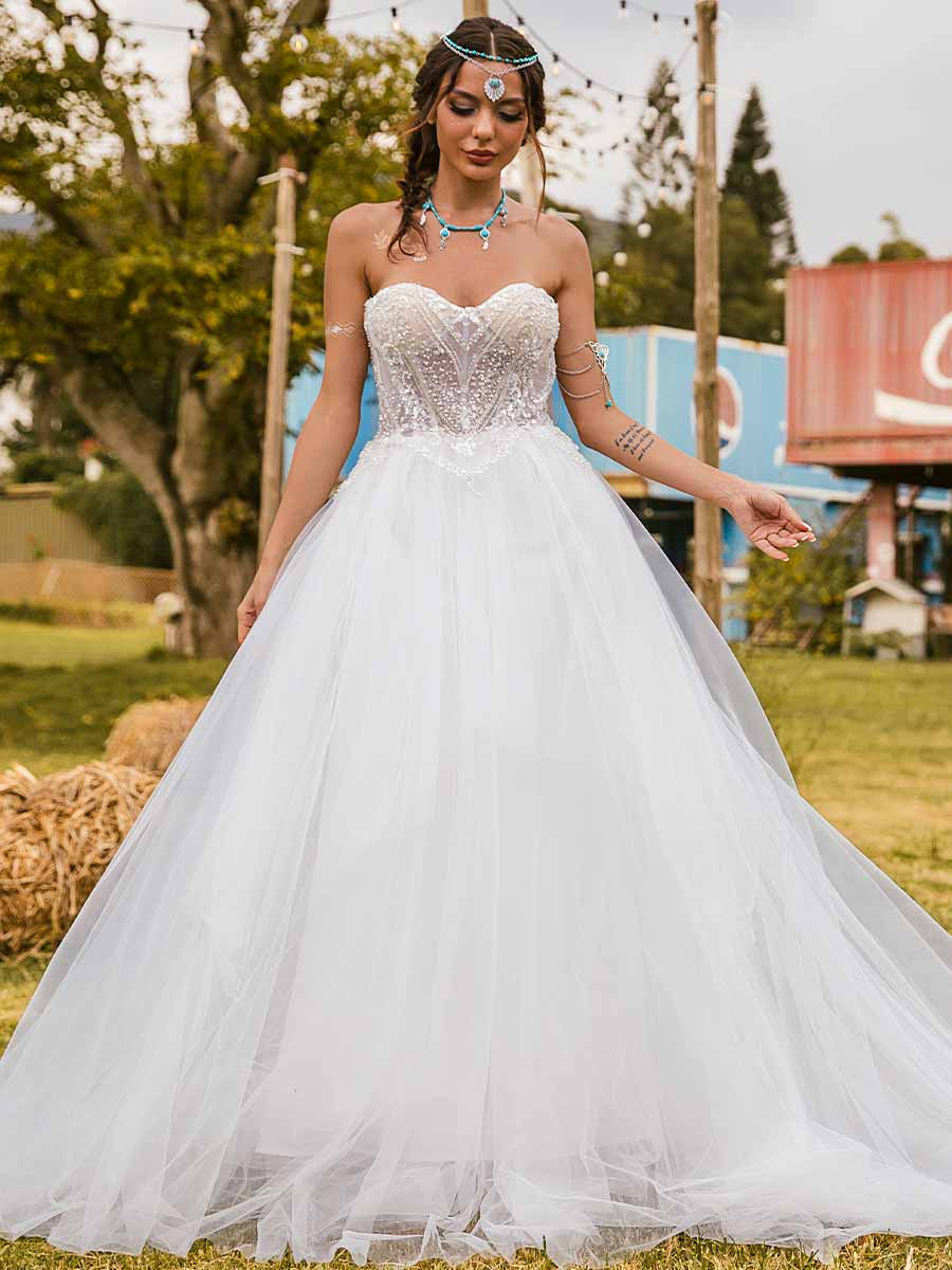 A Line Wedding Dresses Sweetheart Neckline Tulle Strapless BRIDALVENUS A Line Wedding Dresses Sweetheart Neckline Tulle Strapless BRIDALVENUS
