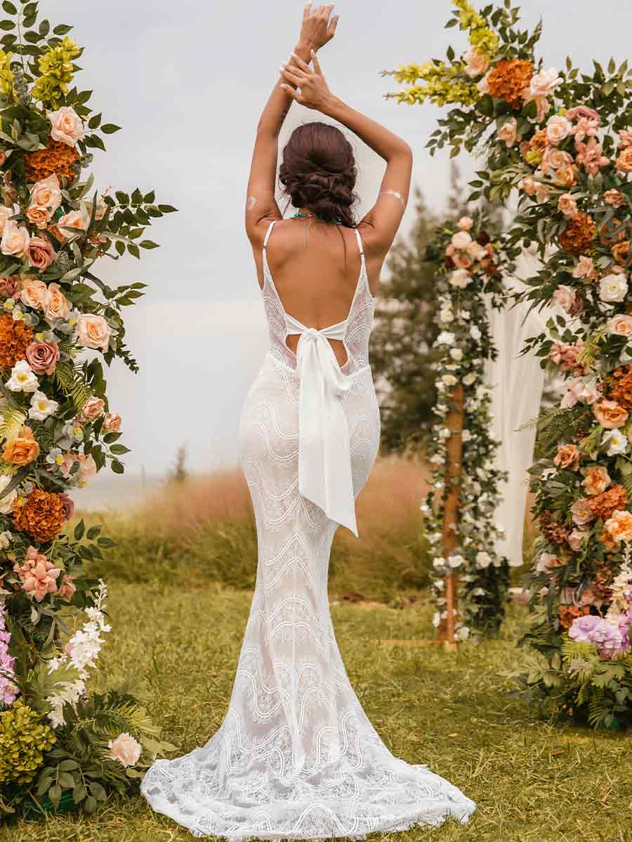 country mermaid wedding dresses Country Lace Applique Spaghetti Strap Wedding Dress Mermaid V-Neck Bridal Gown w0138