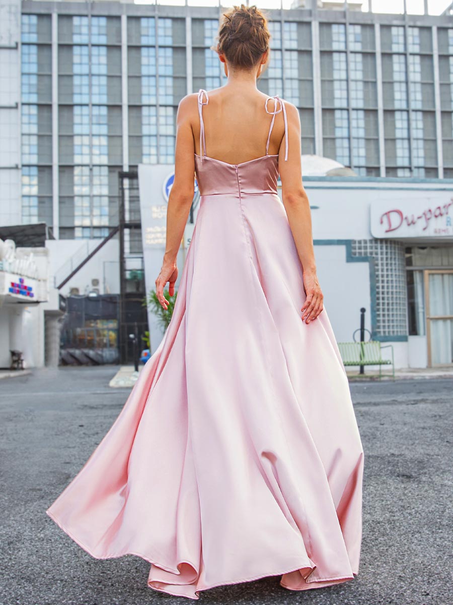 Vestidos de dama de honor con abertura halter de satén delicado rosa BGCT012