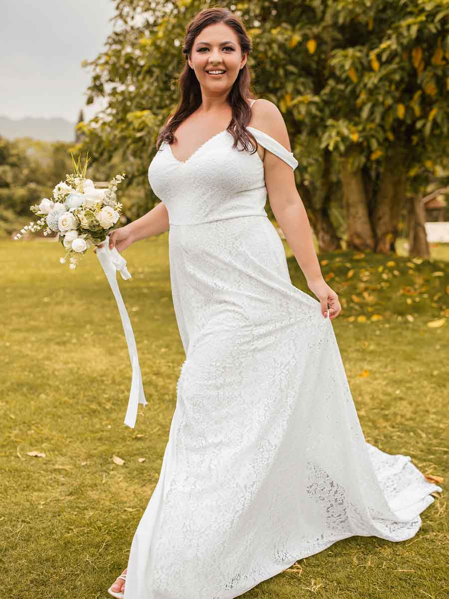 Plus-Size Lace A-Line Country Wedding Dress, Off-Shoulder Straps